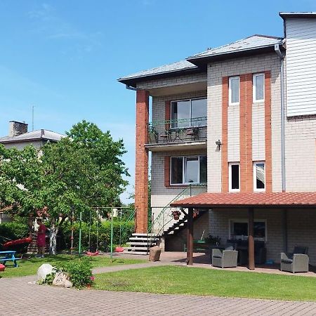 Spacious & Cozy Apartment With Forest View Zapyskis Exterior foto